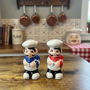French Chef Salt and Pepper Shakers 3 1/2" Tall Kitsch Novelty Vintage Kitchen